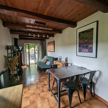 Gîte du tilleul ,domaine de l'olivier Faugeres  Extérieur photo